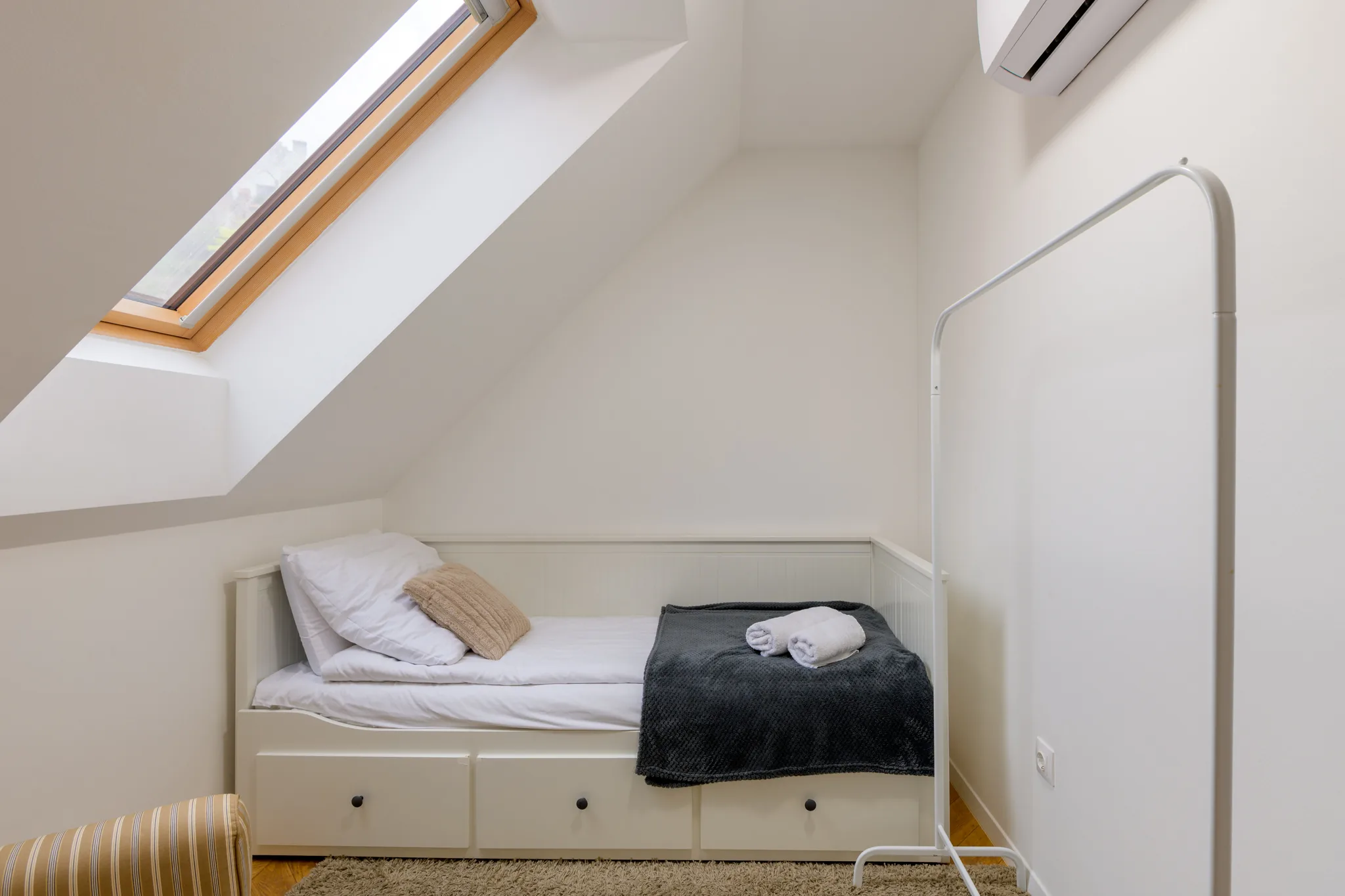 Four - Kis háló Hemnes ágyakkal